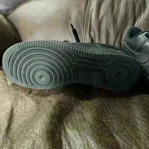 Air Force‎ ones size 6Y